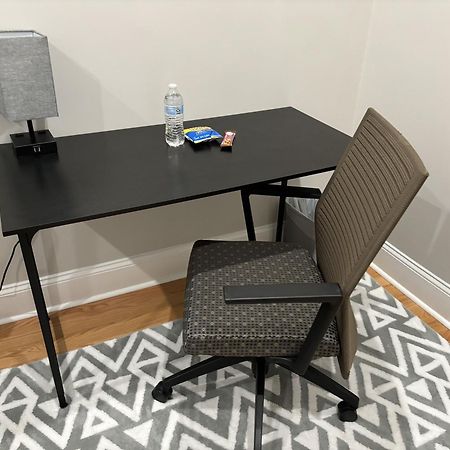 Homestay B&B In Boston - 3 Locations In Dorchester Exterior photo