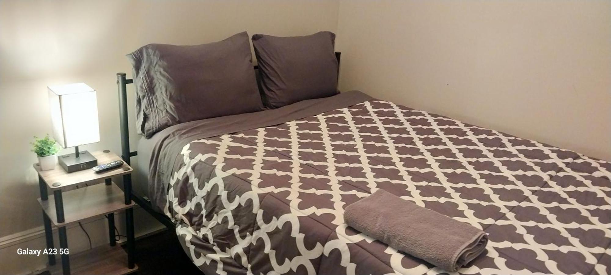 Homestay B&B In Boston - 3 Locations In Dorchester Exterior photo
